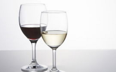 高血壓患者在夏季應(yīng)注意的飲食禁忌！玄鹿中頻治療儀?