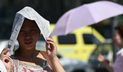 老人該如何度過(guò)炎熱的夏季？千秋電子玄鹿治療儀